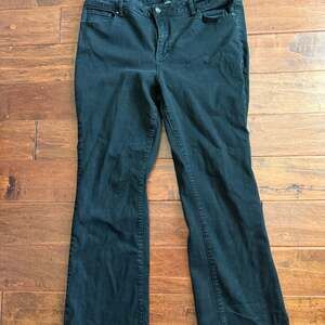 Peck & Peck Weekend Black 5-Pocket Straight Leg Pants
